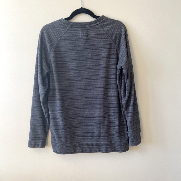 ⭐️2 FOR $20⭐️ Champion Grey Pullover sweater - Picture 5 of 12